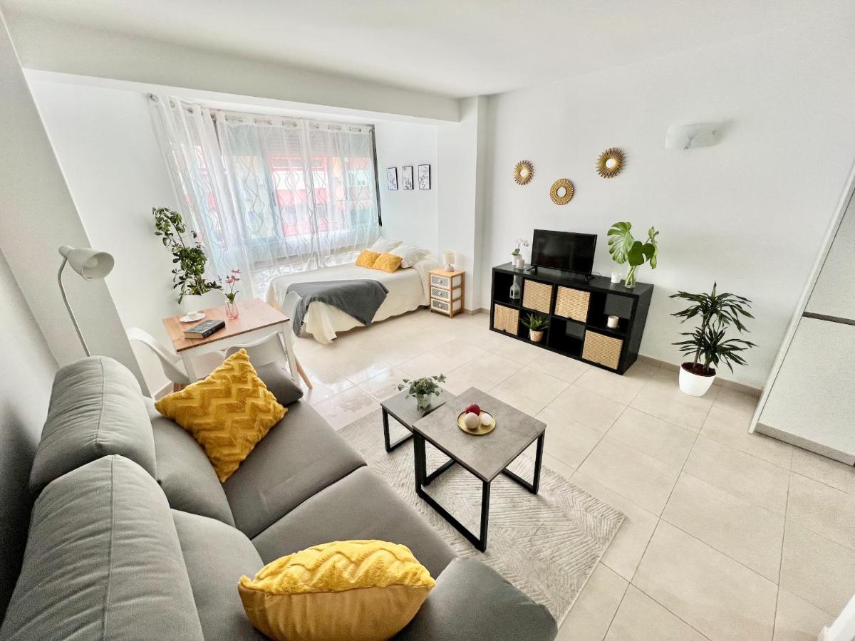 Precioso Estudio Con Piscina, Junto A La Playa Torre Del Mar Exteriér fotografie